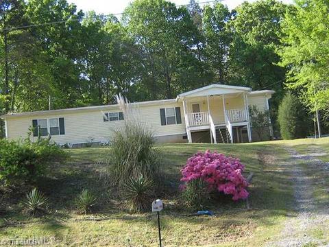 207 River Knls, Clemmons, NC 27012 photo 1
