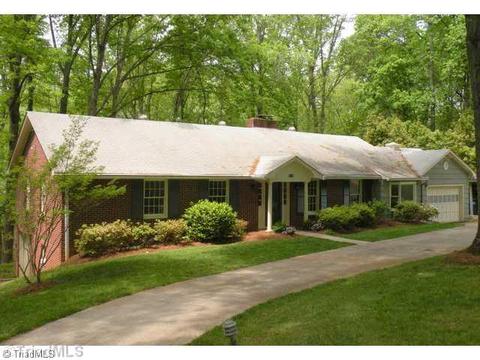 5674 Lakeside Dr, Pfafftown, NC 27040 photo 1