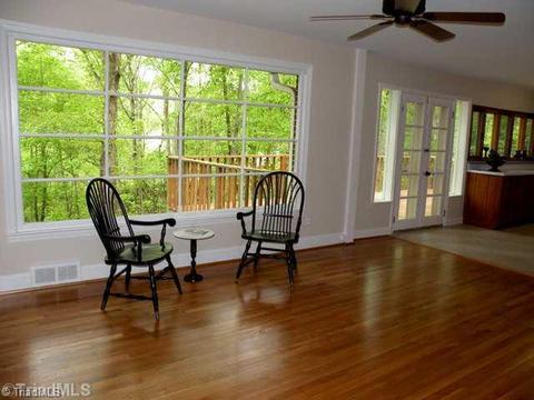 5674 Lakeside Dr, Pfafftown, NC 27040 photo 4