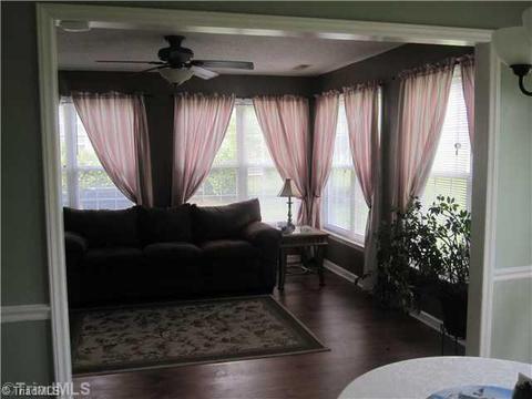 4237 Beacon Rdg, High Point, NC 27265 photo 3