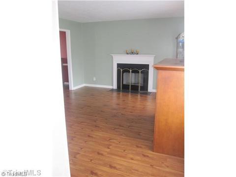 4237 Beacon Rdg, High Point, NC 27265 photo 2