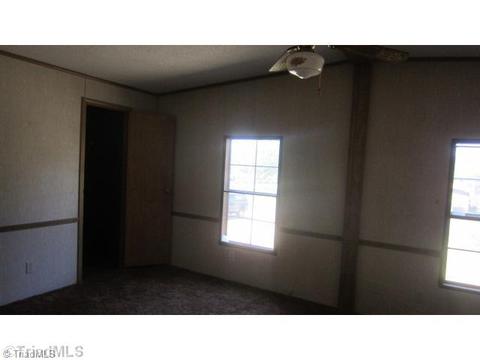 4693 Poplar Ridge Rd, Trinity, NC 27370 photo 8