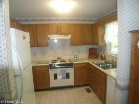 4736 Alpine Dr, Trinity, NC 27370 photo 12