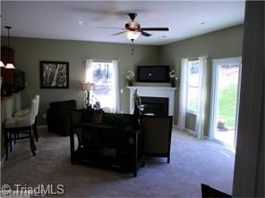 2709 Splitbrooke Dr, High Point, NC 27265 photo 2