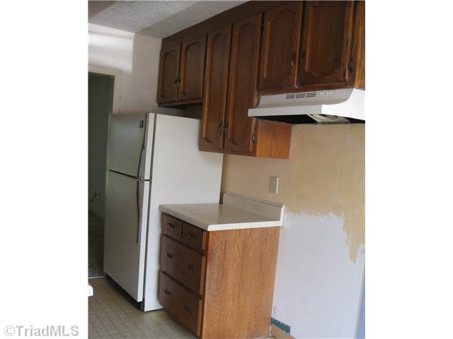 1436 Bailey, High Point, NC 27262 photo 4