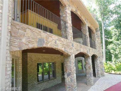 422 Deer Path Ln, Eden, NC 27288 photo 16