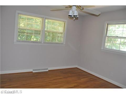 2621 Farmbrook Rd, Winston Salem, NC 27103 photo 6