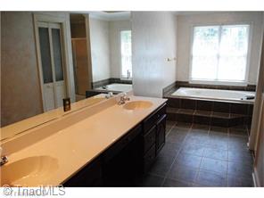 1608 Slane Rd, Clemmons, NC 27012 photo 10
