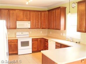 726 Barrocliff Rd, Clemmons, NC 27012 photo 6