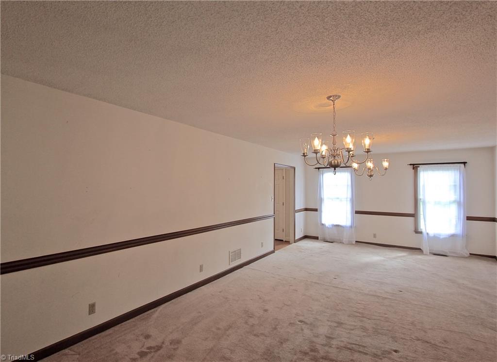 2830 Fleming, Greensboro, NC 27410 photo 6