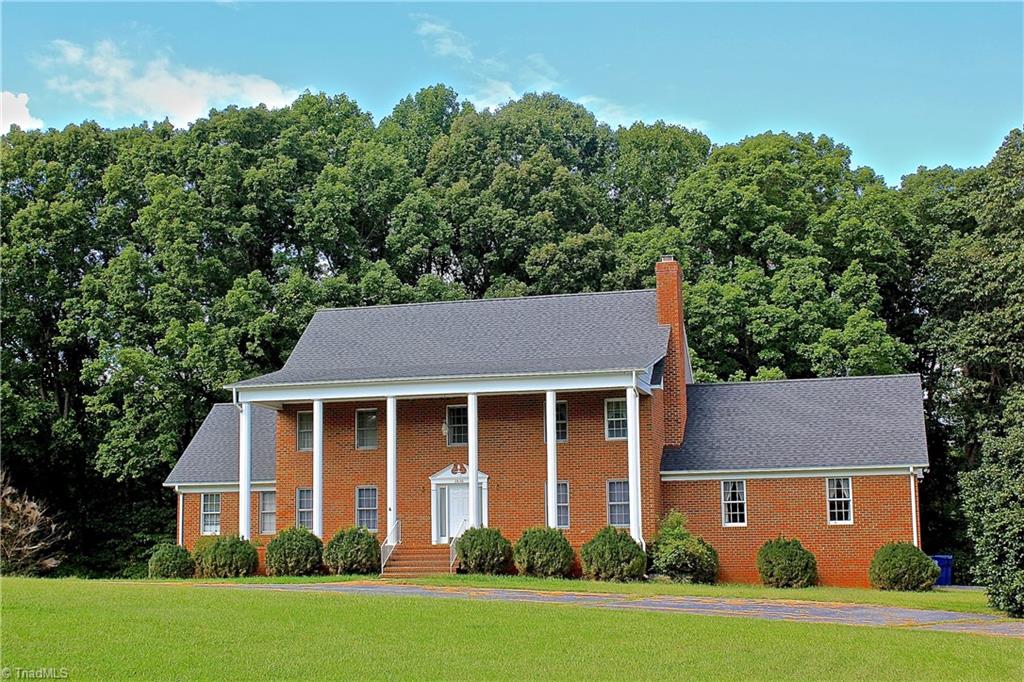 2830 Fleming, Greensboro, NC 27410 photo 1