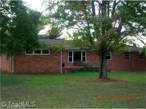 5555 Meadowbrook Dr, Trinity, NC 27370 photo 2