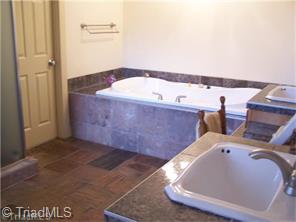 7221 Belmont, Trinity, NC 27370 photo 11