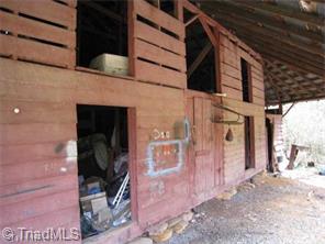 2000 Old Winston Rd, Pinnacle, NC 27043 photo 8