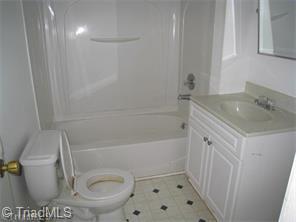 2000 Old Winston Rd, Pinnacle, NC 27043 photo 4