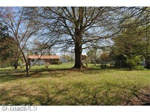 3206 Loftyview, High Point, NC 27260 photo 12