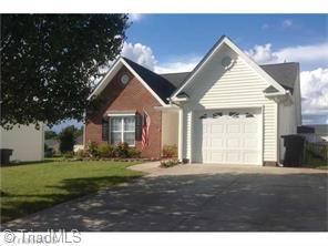 3883 Range Crest Ct, High Point, NC 27265 photo 1