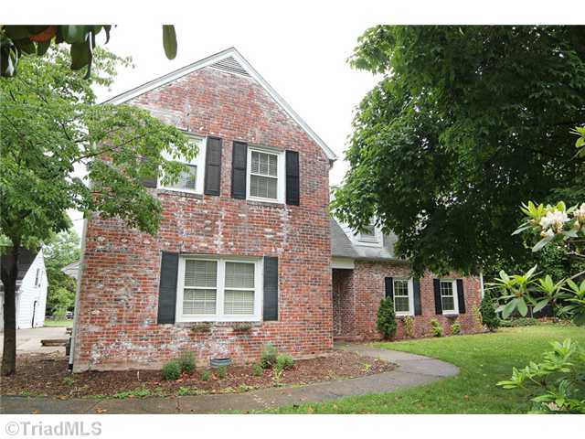 701 Oakview Rd #a, High Point, NC 27265 photo 1