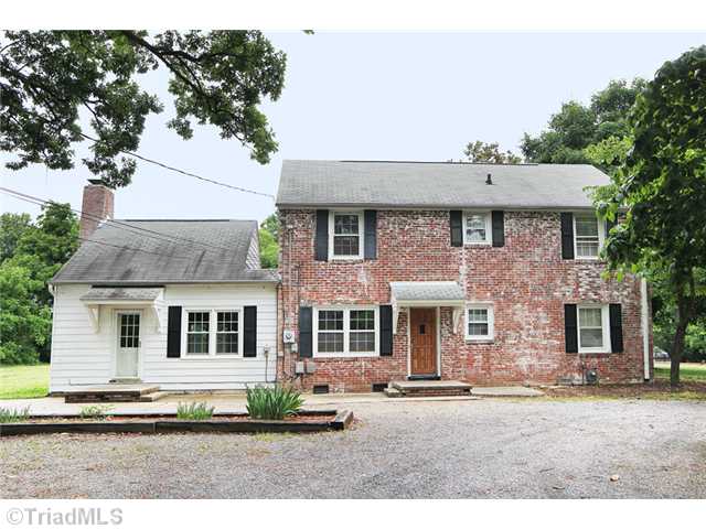 701 Oakview Rd #a, High Point, NC 27265 photo 2