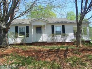 170 Broad St, Denton, NC 27239 photo 2