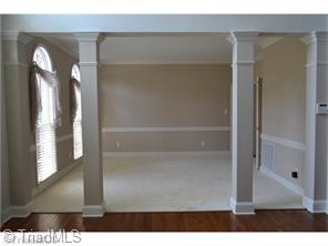 6760 Doublegate Dr, Clemmons, NC 27012 photo 2