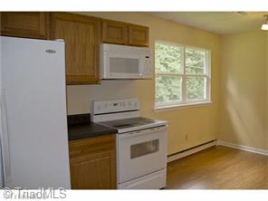 325 Northfield, King, NC 27021 photo 3