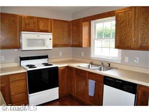 4625 Fieldspring Rd, Clemmons, NC 27012 photo 4