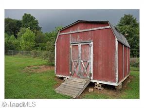 1080 Lowry View Dr, Pinnacle, NC 27043 photo 7