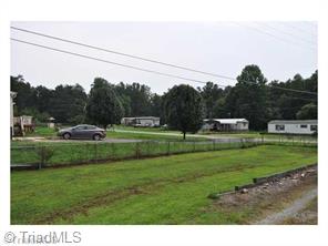 1080 Lowry View Dr, Pinnacle, NC 27043 photo 8