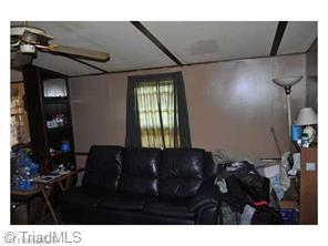 1080 Lowry View Dr, Pinnacle, NC 27043 photo 2