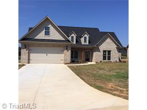 103 Shining Way, Trinity, NC 27370 photo 1