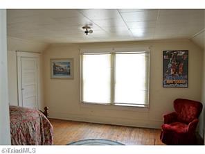 517 Denny St, High Point, NC 27262 photo 7