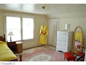 517 Denny St, High Point, NC 27262 photo 6