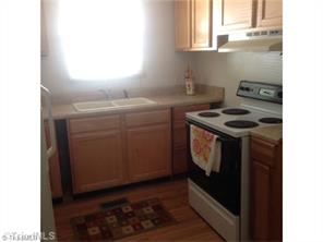 517 Denny St, High Point, NC 27262 photo 4