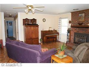 114 Mountainbrook, King, NC 27021 photo 8