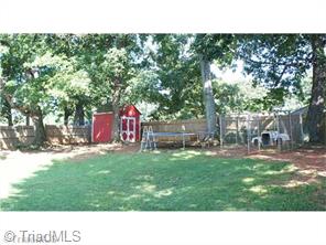 114 Mountainbrook, King, NC 27021 photo 16