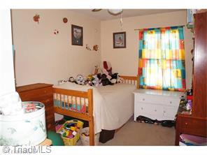 114 Mountainbrook, King, NC 27021 photo 11