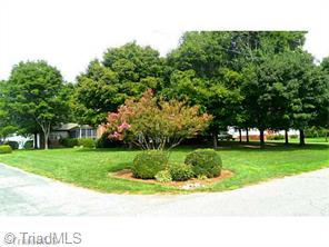 286 Garner St, Denton, NC 27239 photo 6