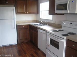 208 B Austin, Eden, NC 27288 photo 5