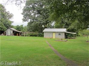 1364 Bald Hill Loop, Madison, NC 27025 photo 5