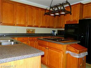 3752 Deerfield, High Point, NC 27265 photo 4