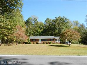 329 Bescher Chapel Rd, Trinity, NC 27370 photo 2