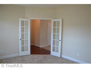 3377 Obsidian Ct, High Point, NC 27265 photo 7