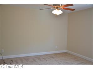 3377 Obsidian Ct, High Point, NC 27265 photo 14
