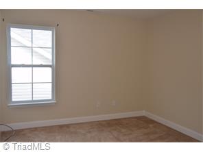 3377 Obsidian Ct, High Point, NC 27265 photo 11