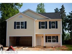 1624 Cedrow Dr, High Point, NC 27260 photo 3
