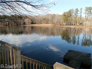 106 Mcgee Ct, King, NC 27021 photo 1