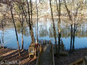106 Mcgee Ct, King, NC 27021 photo 4