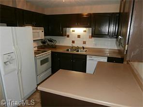 106 Mcgee Ct, King, NC 27021 photo 9