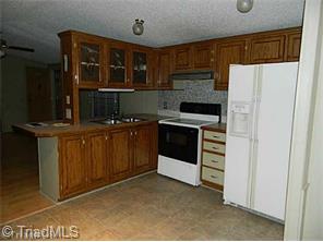 5287 Green, High Point, NC 27265 photo 4